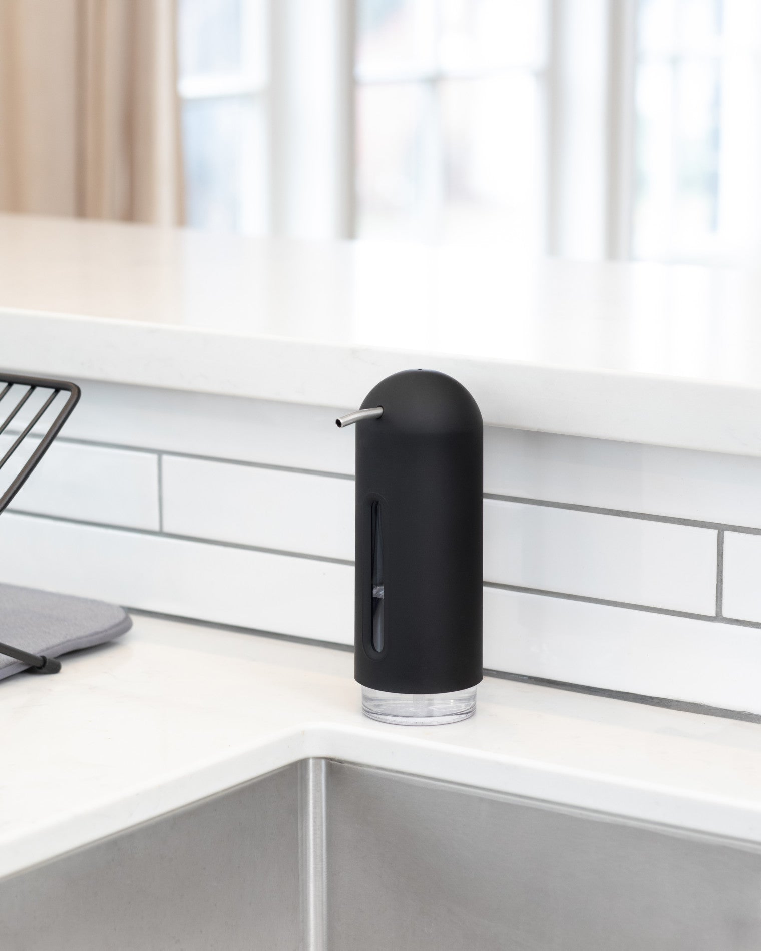 Penguin Soap Pump - Image 2